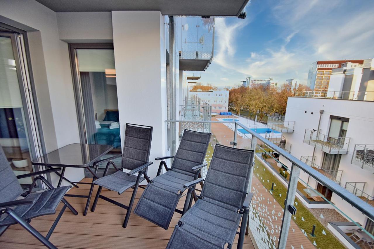 Apartament Nadmorskie Tarasy Spa Deluxe Kołobrzeg Esterno foto